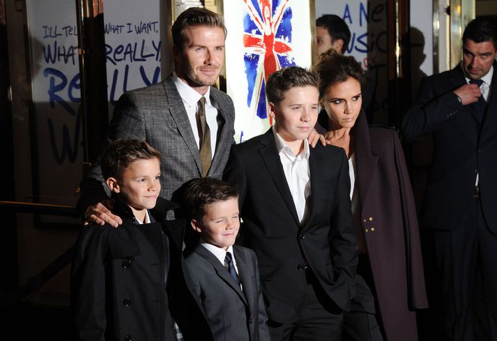 David og Victoria Beckham eiga fjögur börn en á myndina vantar Harper, yngstu dóttur þeirra hjóna.