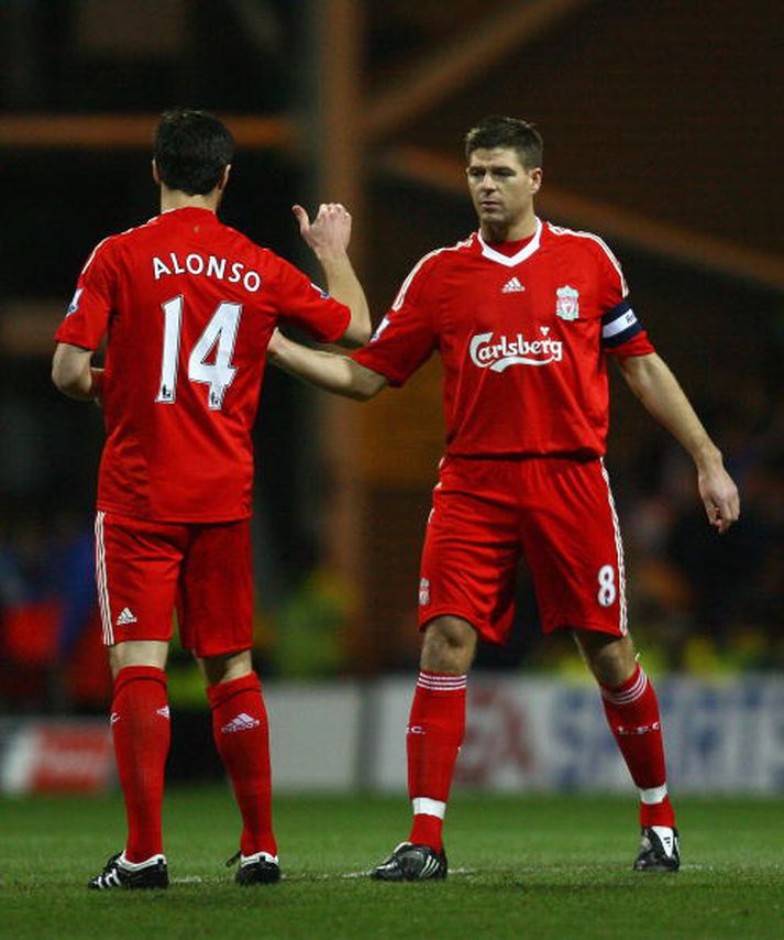 Félagarnir á tíma Alonso hjá Liverpool.