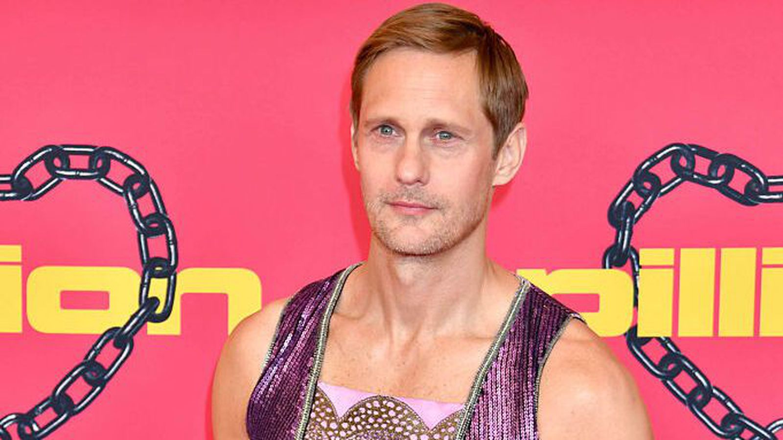 Skarsgård seiðandi senu­þjófur