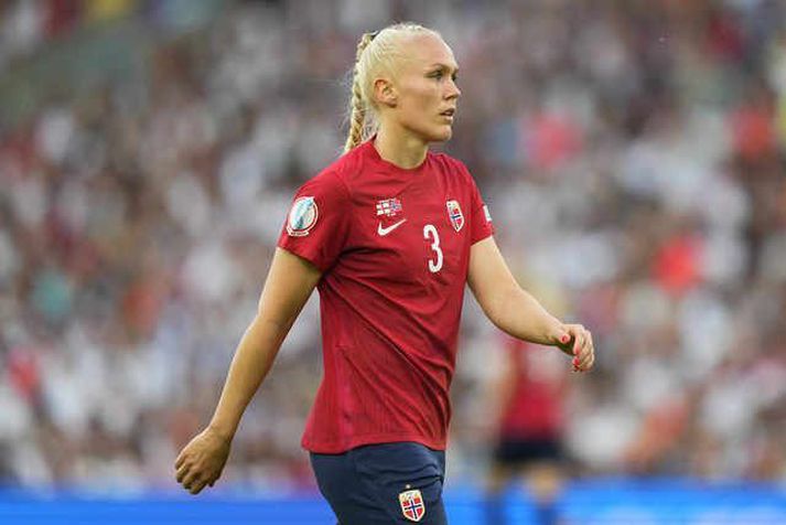 María Þórisdóttir í mögulega síðasta landsleiknum á ferlinum þegar Noregur tapaði 8-0 á móti Englandi á EM í sumar.