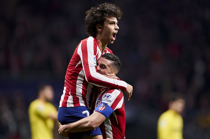 Joao Felix fagnaði langþráðu marki fyrir Atlético í kvöld með fyrirliðanum Koke.