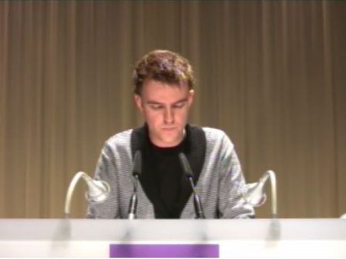 Leikarinn Guðjón Davíð Karlsson les lokaorðin.