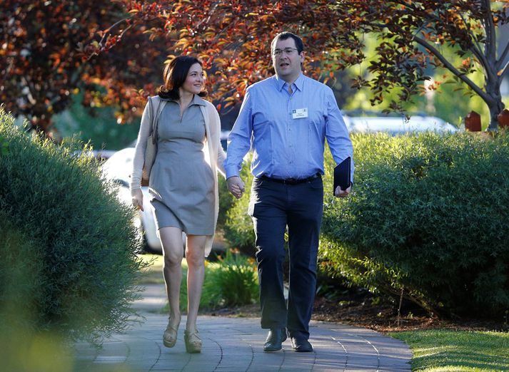 Dave Goldberg ásamt eiginkonu sinni Sheryl Sandberg.