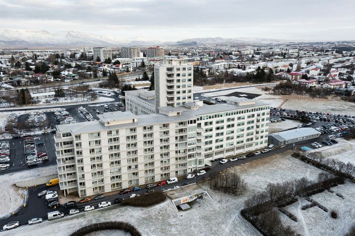 Landspítalinn hefur verið færður á neyðarstig.