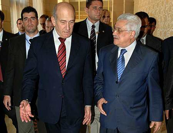 Olmert og Abbas ætla að ræða saman í dag.