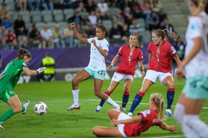 Sveindís Jane Jónsdóttir var langbesti leikmaður Íslands í kvöld