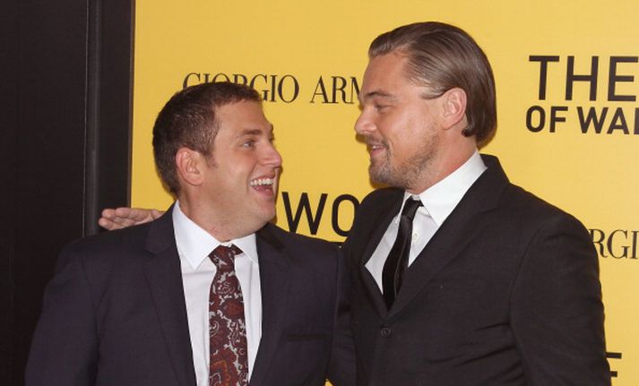 Leonardo Di Caprio og Jonah Hill léku saman í Wolf of Wallstreet og ætla nú að gera þætti um rappara.