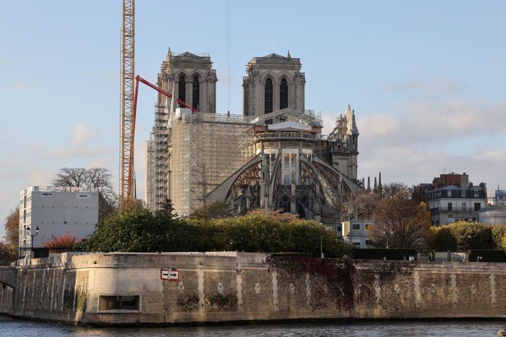 Frá framkvæmdum við Notre Dame í París í nóvember síðastliðinn.