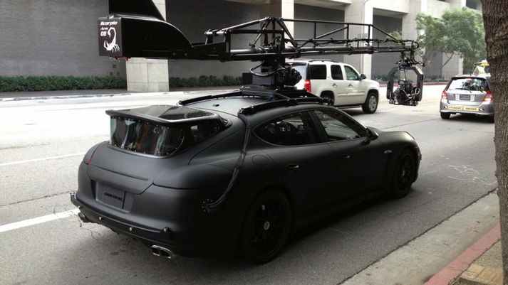 Sérútbúinn Porsche Panamera myndatökubíll í Hollywood