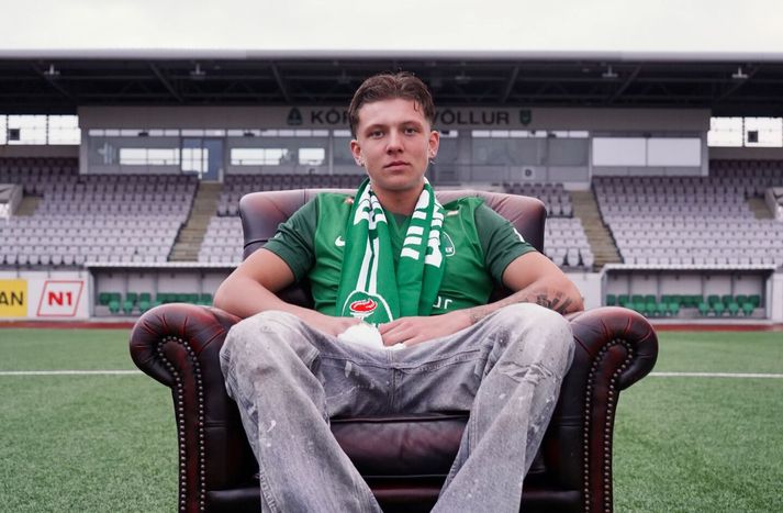 Jónatan Guðni Arnarsson á nýja heimavellinum.