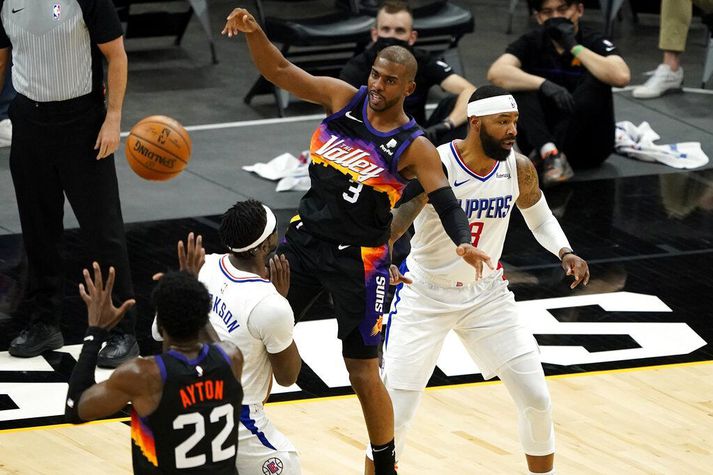 Chris Paul er einn af þeim sem hafa komið Phoenix Suns í toppbaráttu eftir eyðimerkurgöngu.