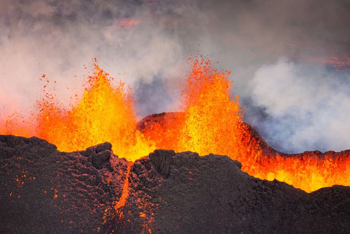 Eldgosið í Holuhrauni hefur staðið í um það bil mánuð.