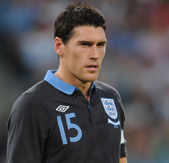 Barry hefur spilað 53 landsleiki fyrir England og er mikilvægur hlekkur inn á miðju liðsins.