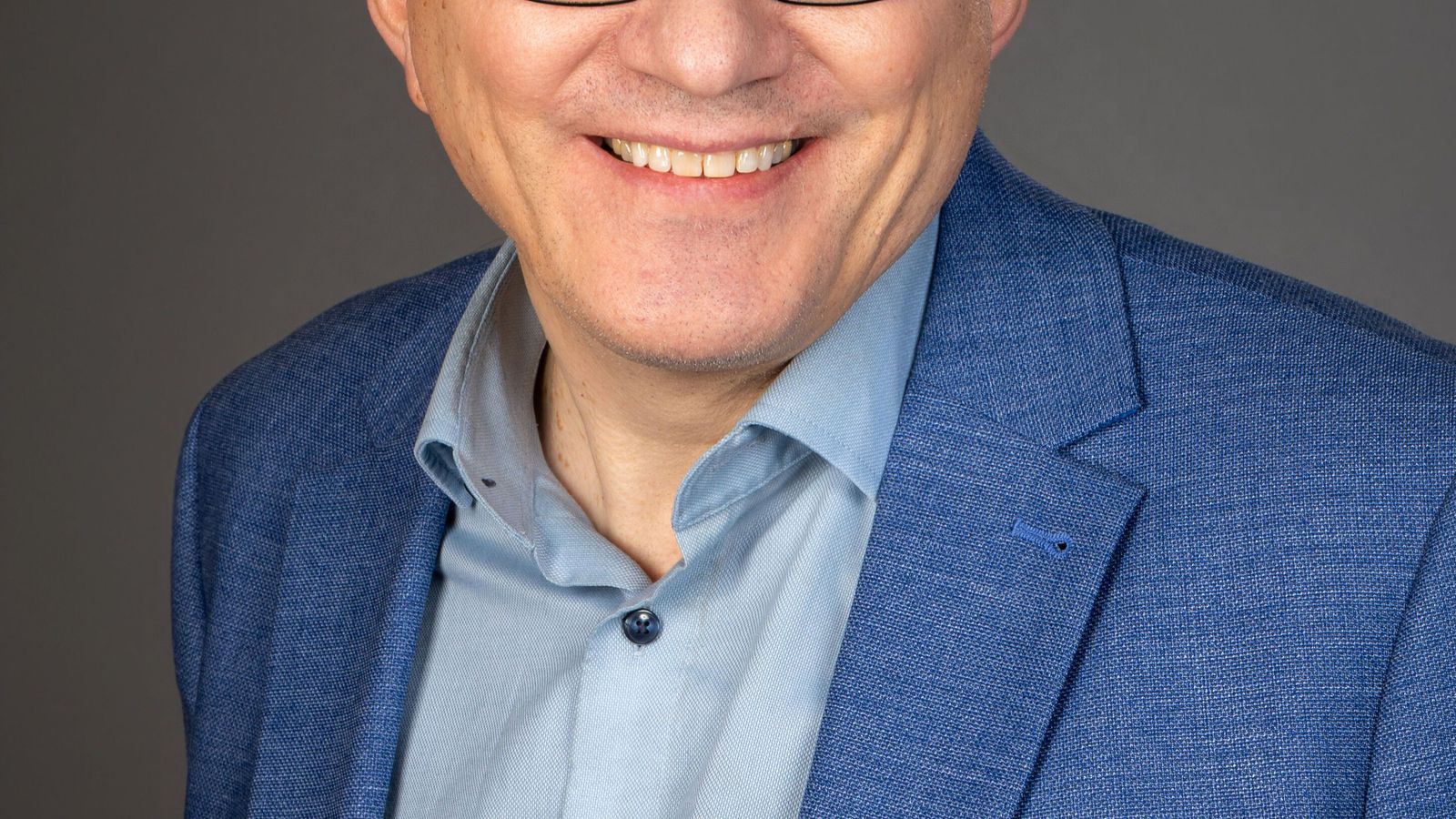 Holland í sókn en stjórn­málin hikandi