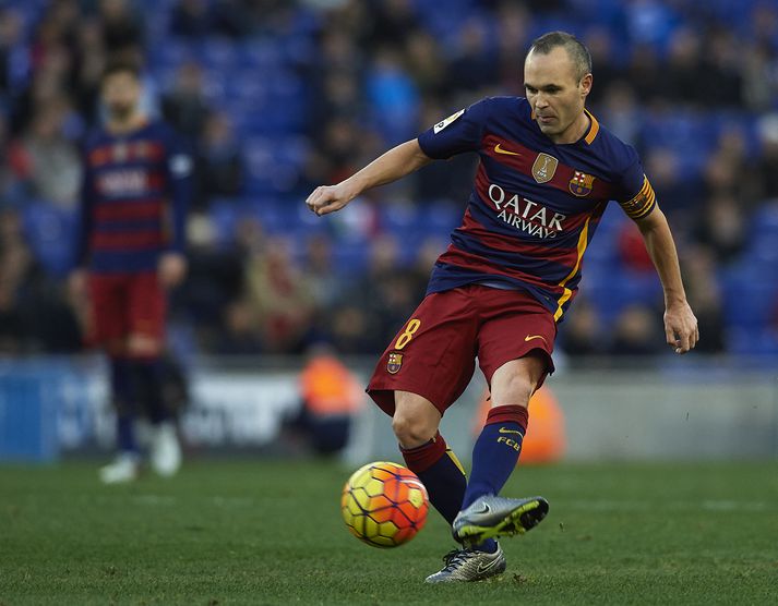 Iniesta varð tvöfaldur meistari með Barcelona í ár.