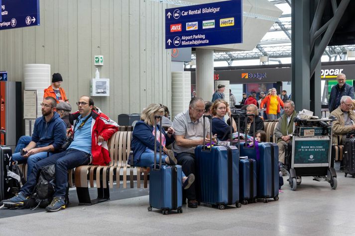 Sprengjan sprakk á salerni í brottfararsal Keflavíkurflugvallar í gær. Myndin er úr safni.
