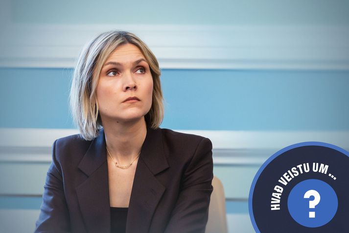 Kristrún Frostadóttir í stól forsætisráðherra.