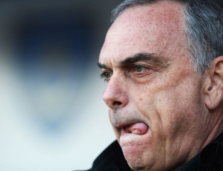 Avram Grant er sár yfir því að ekki hafi tekist að bjarga Portsmouth.