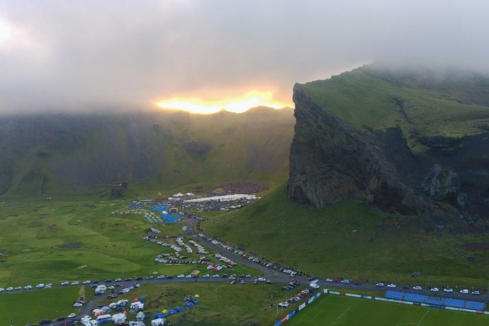 Miðað við spána núna verður úrkoma í Vestmannaeyjum um verslunarmannahelgina. Búist er þó við hægviðri.