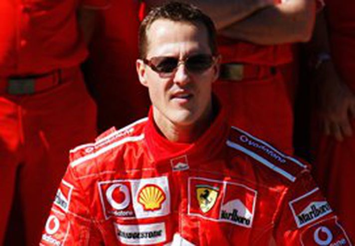 Michael Schumacher hefur verið boðið nýtt starf hjá Ferrari