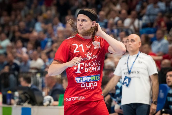 Bjarki Már Elísson er orðinn ungverskur meistari í handbolta.