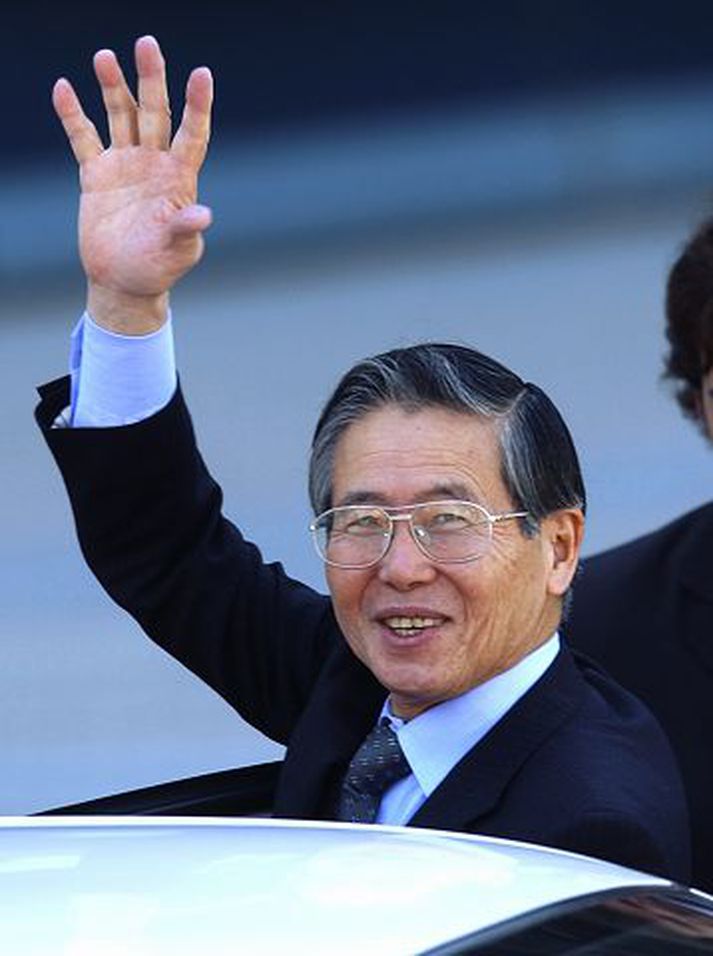 Áfram í haldi. Alberto Fujimori fær ekki lausn úr fangelsi í Chile þangað til framsalskrafa hefur borist frá Perú.