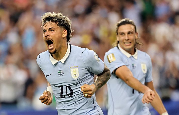 Maxi Araujo fagnar jöfnunarmarkinu gegn Sádum.