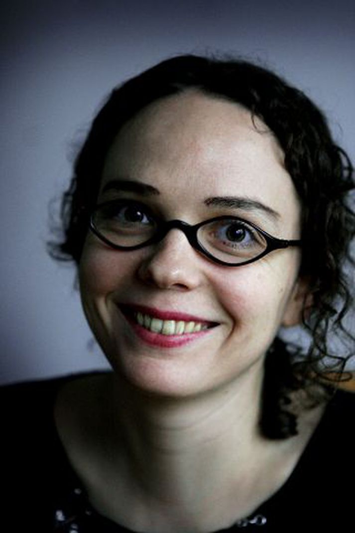 Guðrún Eva Mínervudóttir les úr nýrri sögu sinni í kvöld á gamla Súfistanum.