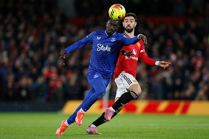 Thierno Barry var sjálfsagt næstum kominn með hausverk á mánudaginn eftir alla skallana.