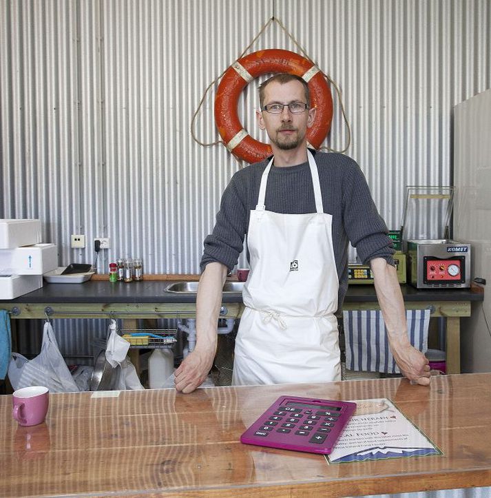 Hugsað stórt Fiskbúðin í Ólafsvík þjónustar nánast allt Vesturland enda enga aðra fiskbúð þar að finna.