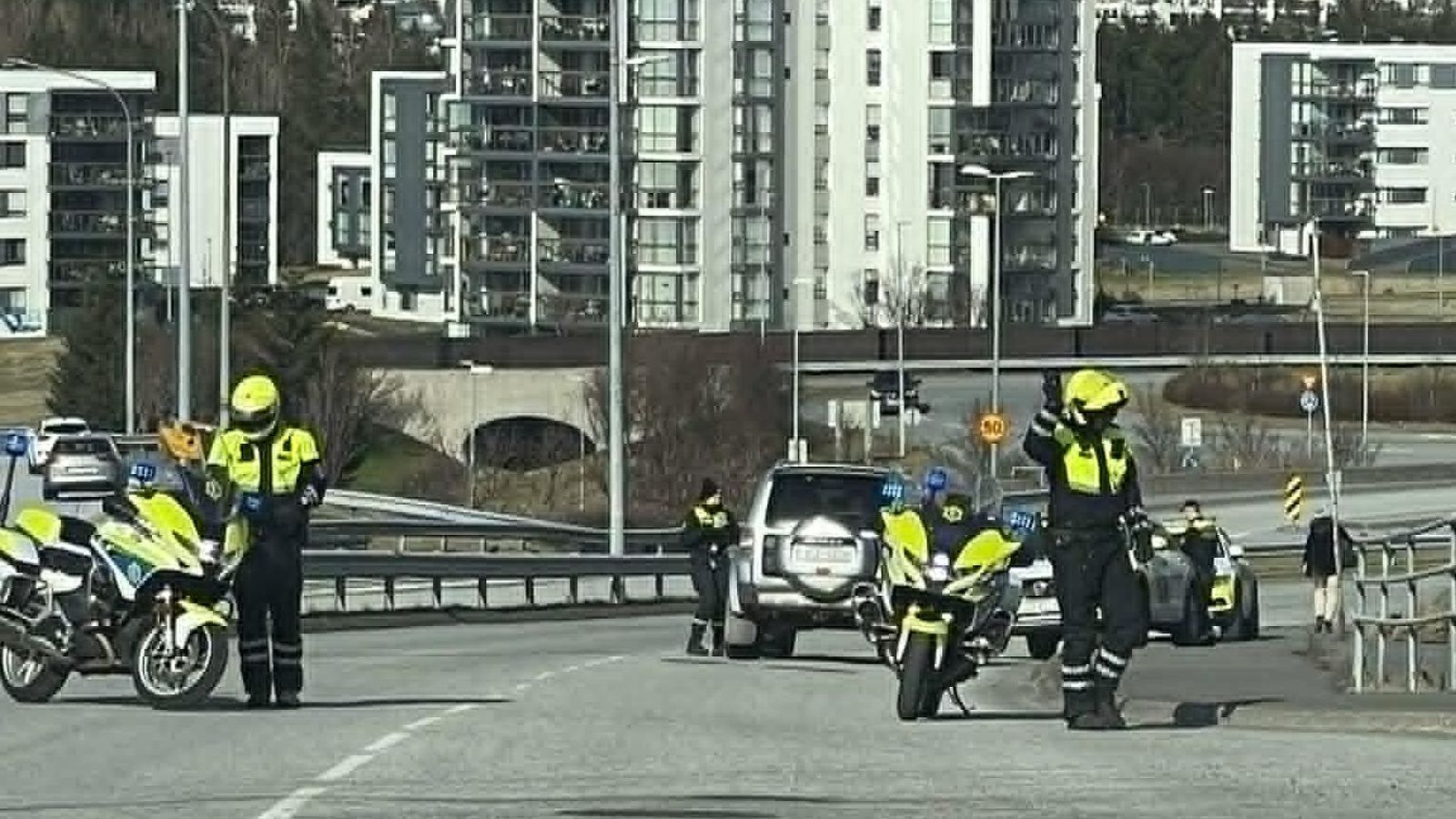Lög­regla með virkt eftir­lit við af­mæli Hell's Angels