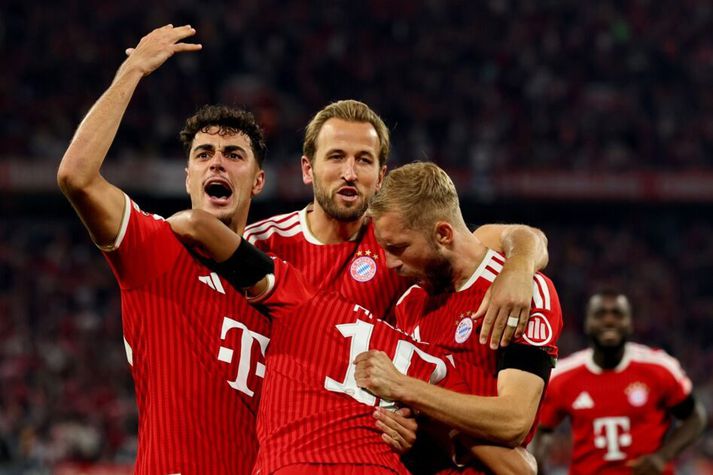 UEFA Champions League - Bayern Munich vs FK Bodo/Glimt epa13229753 Jamal Musiala of Bayern Munich (C, partially seen) celebrates with teammates after scoring the 1-0 goal during the UEFA Champions League phase match between FC Bayern Munich and FK Bodo/Glimt, in Munich, Germany, 10 September 2026.  EPA/ANNA SZILAGYI