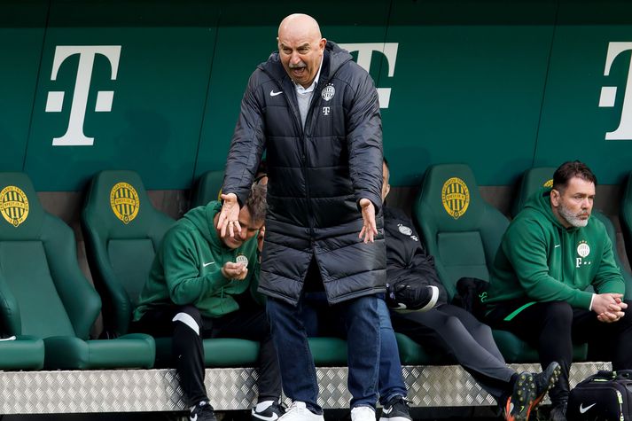 Hinn rússneski Stanislav Cherchesov er orðinn atvinnulaus.