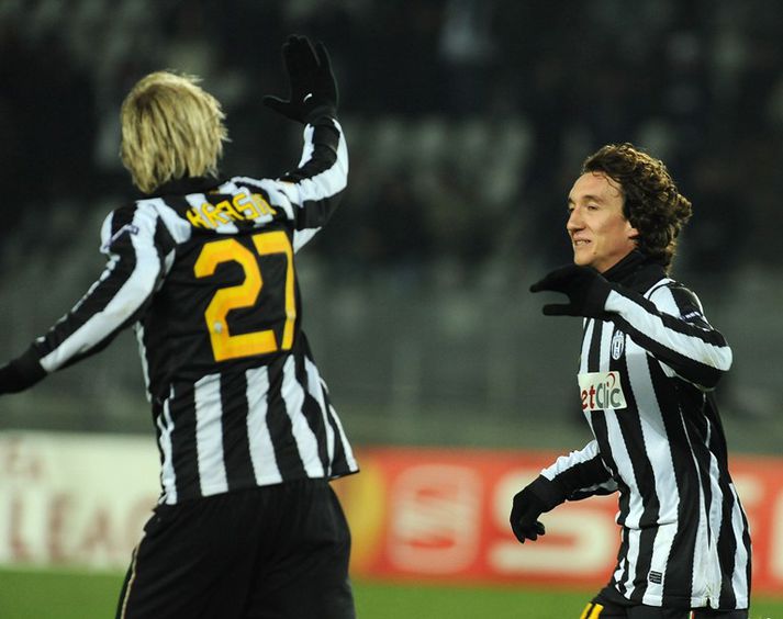 Leikmenn Juve fagna marki sínu í kvöld.