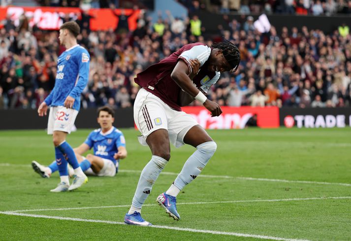 Abraham setti sigurmarkið í uppbótartíma. 