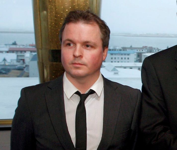 Björgvin Guðmundsson tók við sem ritstjóri Viðskiptablaðsins í mars 2010.