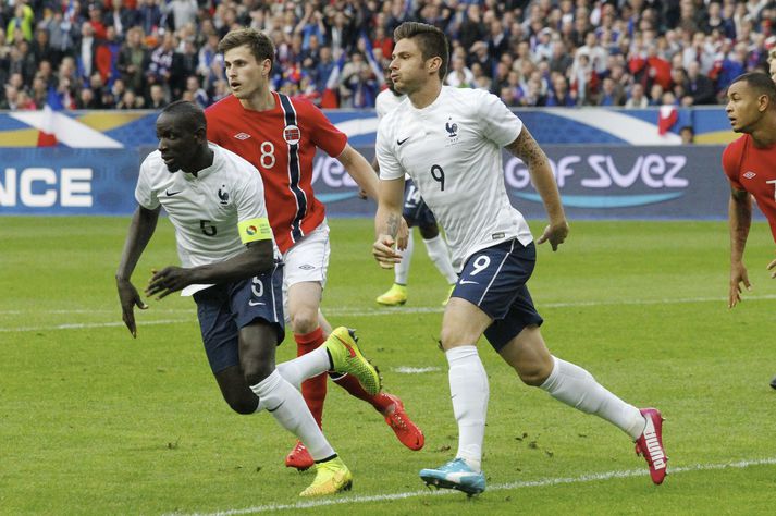 Sakho og Giroud í æfingarleik gegn Noregi á dögunum.