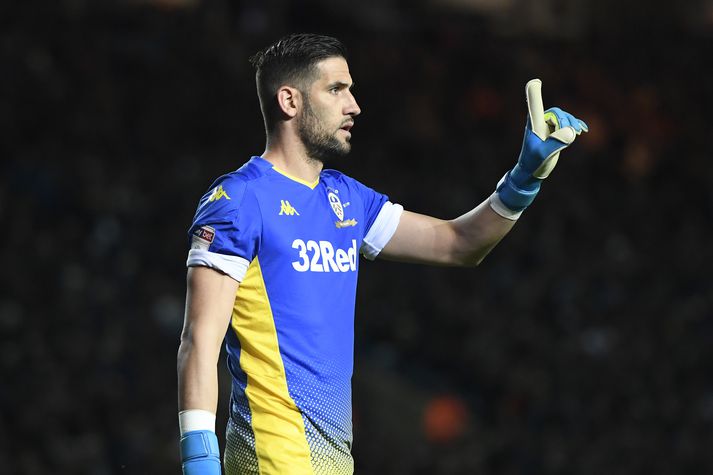 Casilla kom til Leeds frá Real Madrid.