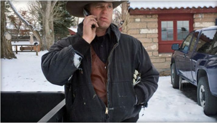 Ammon Bundy í dýraathvarfinu í gær þar sem vopnaðir menn ráða ríkjum.