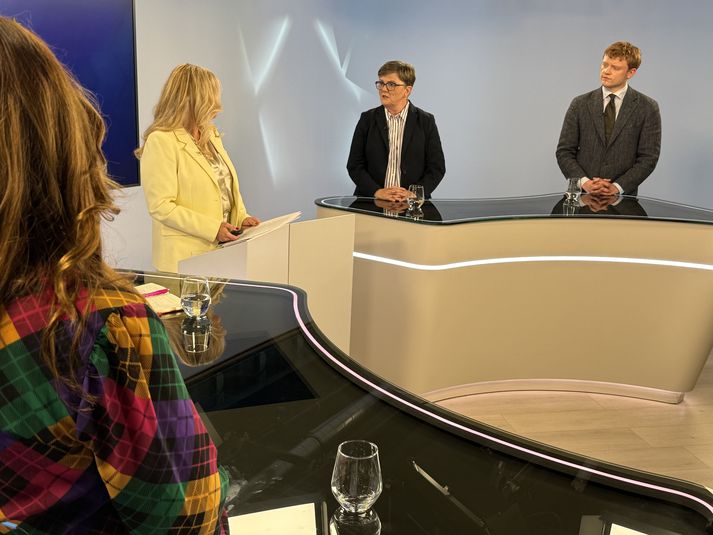 Fyrsta Pallborð fréttastofu Vísis fór fram klukkan 14:00 í dag en baráttan fyrir þjóðaratkvæðagreiðsluna 29. ágúst er komin á fullt og skoðanakannanir benda til þess að mjótt geti orðið á mununum milli fylkinganna.