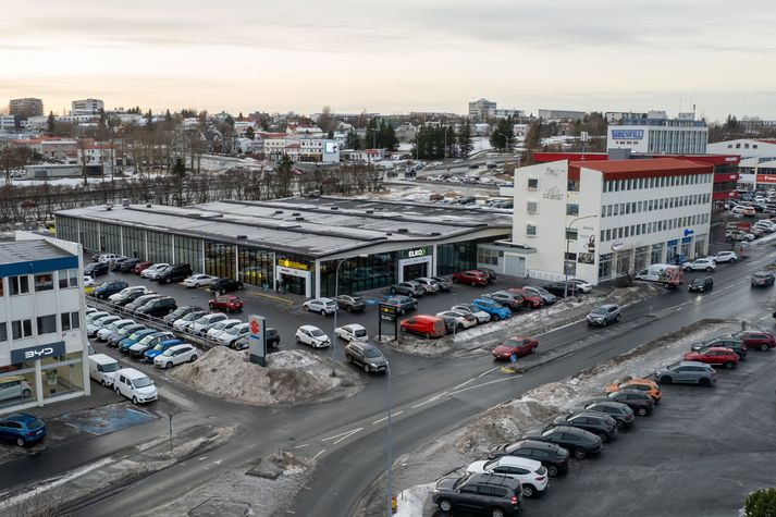 Maðurinn hafði matvöru og vítamín að andvirði 2015 þúsund króna með sér út úr Krónunni í Skeifunni.