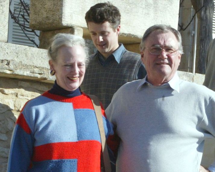 Spurning hvort Margrét Þórhildur sé svona vinsæl.