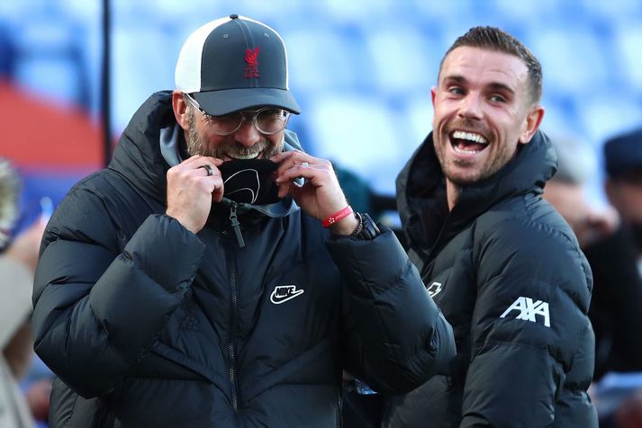 Það var létt yfir þeim Jürgen Klopp og Jordan Henderson eftir stórsigur Liverpool á Crystal Palace um helgina.