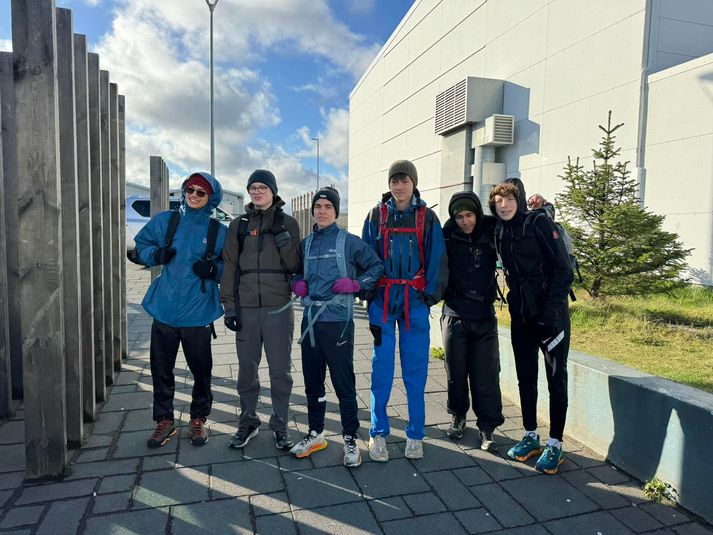 Strákarnir ferðbúnir í morgunsárið.