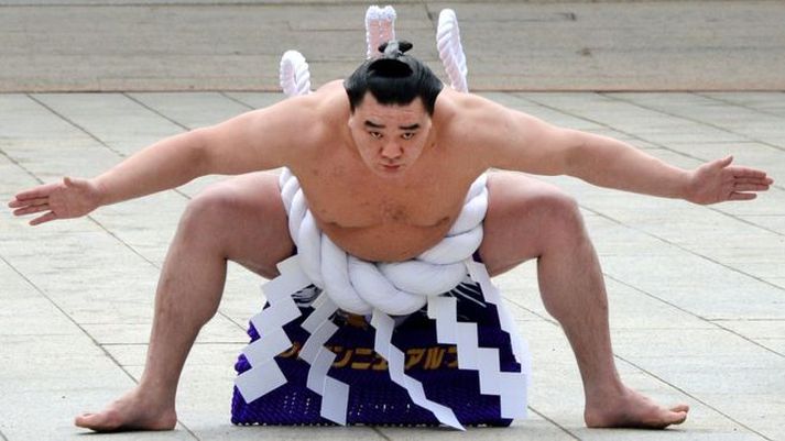 Harumafuji á rætur að rekja til Mongólíu en hefur gert það gott í Japan.