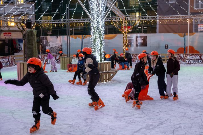 Frost verður yfirleitt á bilinu núll til sjö stig.