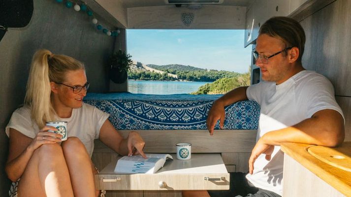 Hægt er að fylgjast með þeim á Instagram síðunni @vanlifevikings