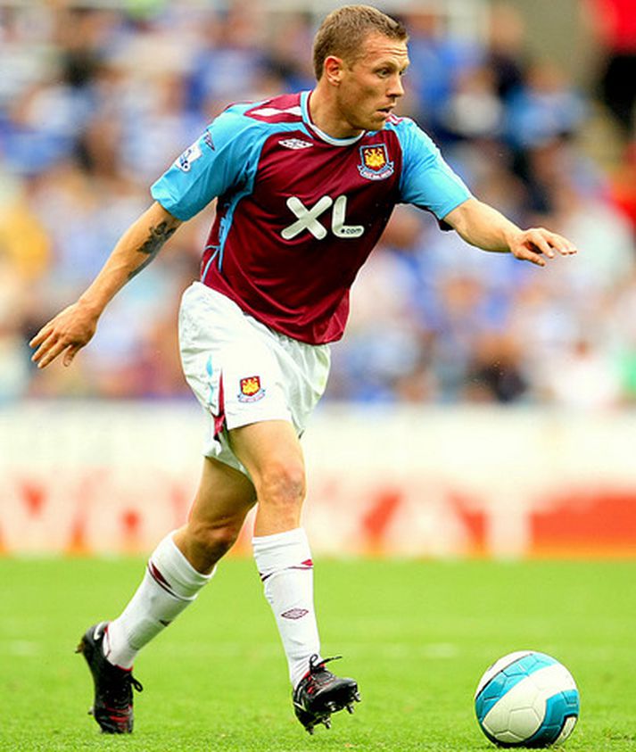 Craig Bellamy í leik með West Ham.