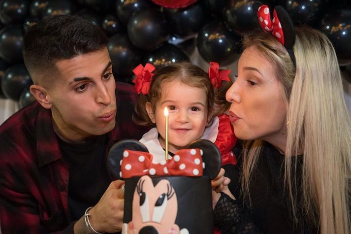 Joao Cancelo og Daniela héldu upp á afmæli hinnar ungu Aliciu um jólin.