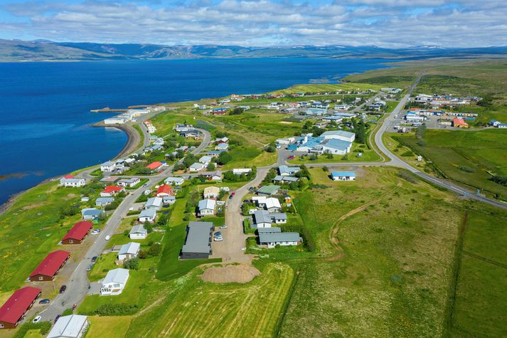 Fallegur sumardagur á Búðardal í Dalabyggð.